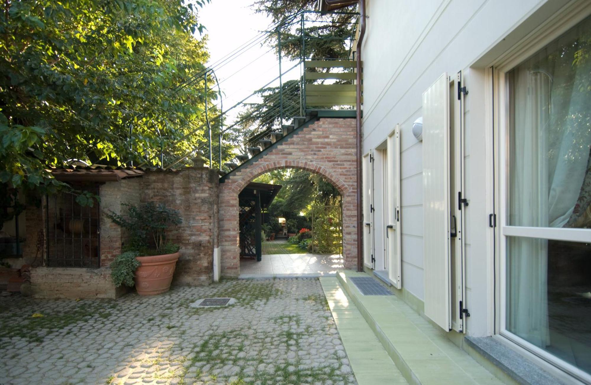 Malpassuti Resort Carbonara Scrivia Exterior foto